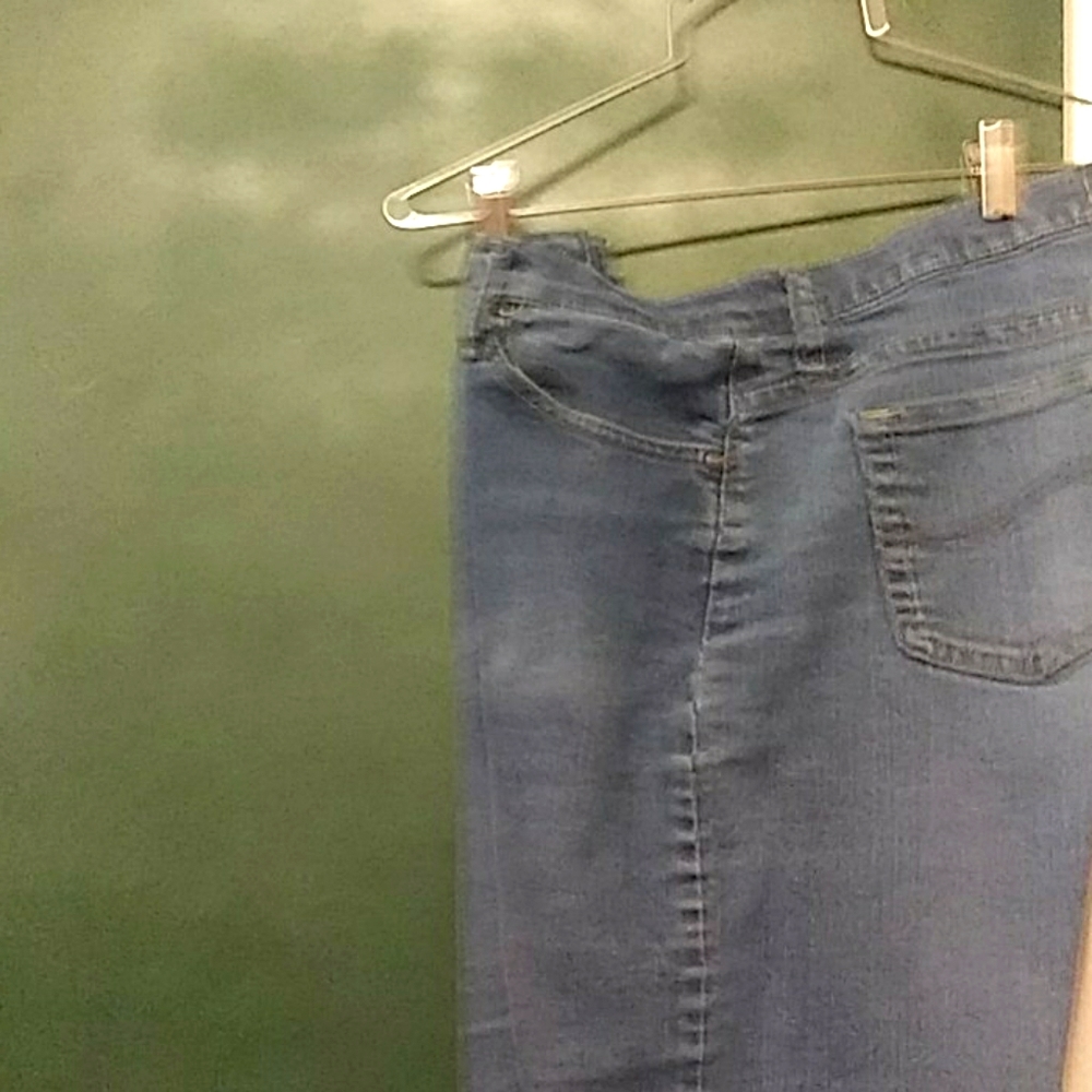 Woman's jeans